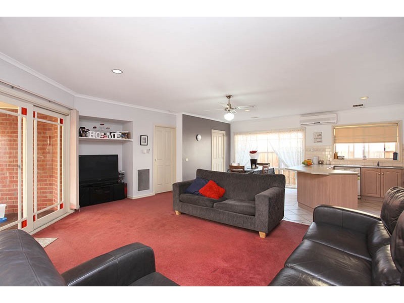 2 Swindon Court, Lara VIC 3212