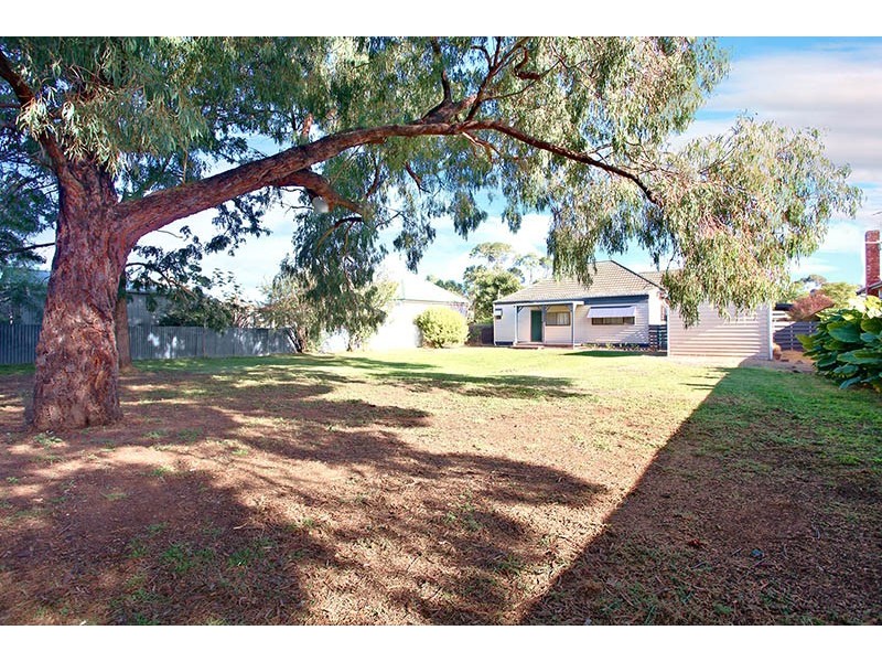 7 Rothwell Street, Little River VIC 3211