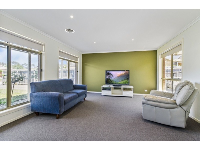 17 Felicity Court, Lara VIC 3212