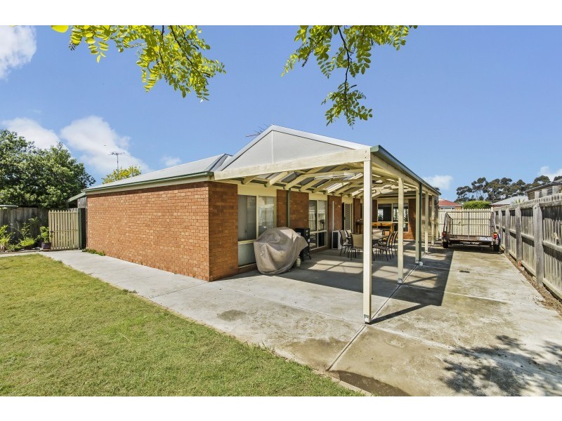 17 Felicity Court, Lara VIC 3212