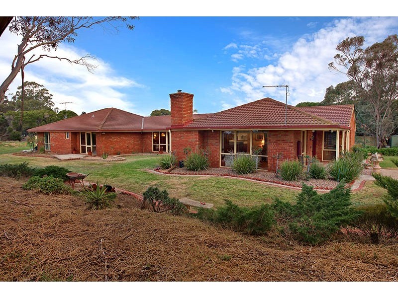 280 Plains Road, Lara VIC 3212