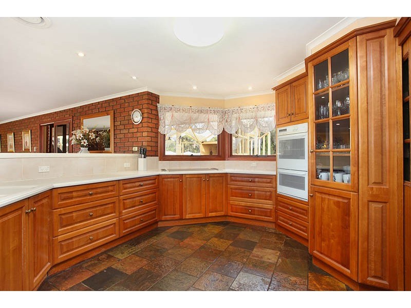 280 Plains Road, Lara VIC 3212