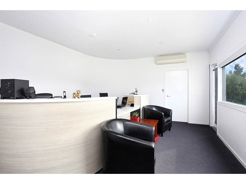 21 Springwater Drive, Lara VIC 3212