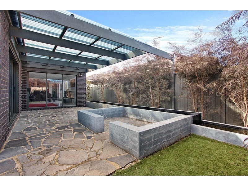 21 Springwater Drive, Lara VIC 3212