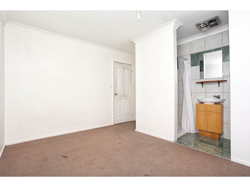 8 Kosciusko Ave, Corio VIC 3214