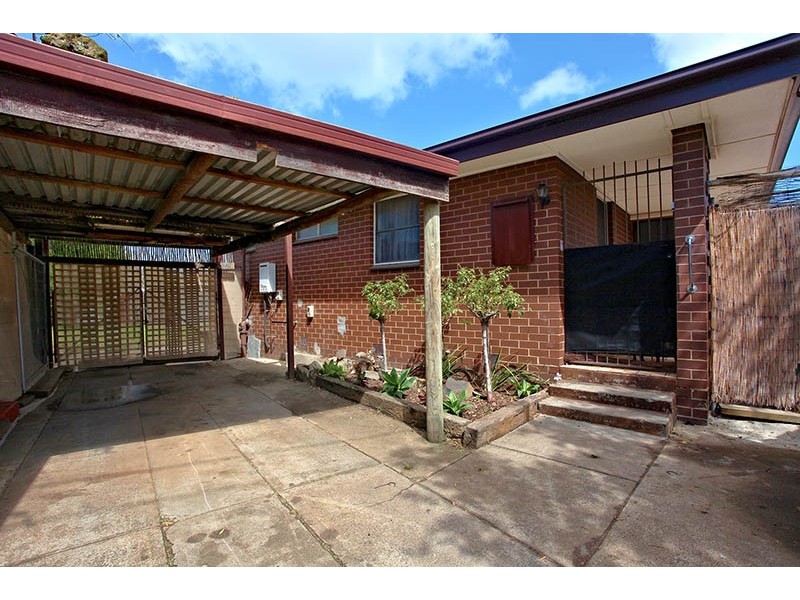 8 Kosciusko Ave, Corio VIC 3214