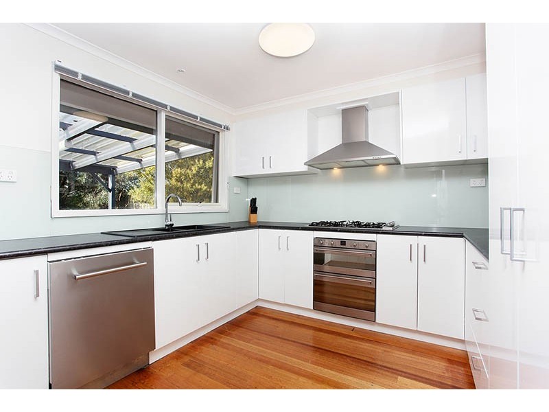 21 Sheeran Crescent, Lara VIC 3212