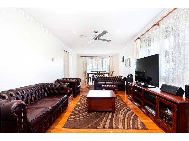 21 Sheeran Crescent, Lara VIC 3212