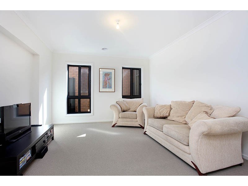 9 Stilt Court, Lara VIC 3212