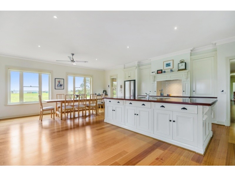 60 Robs Lane, Little River VIC 3211