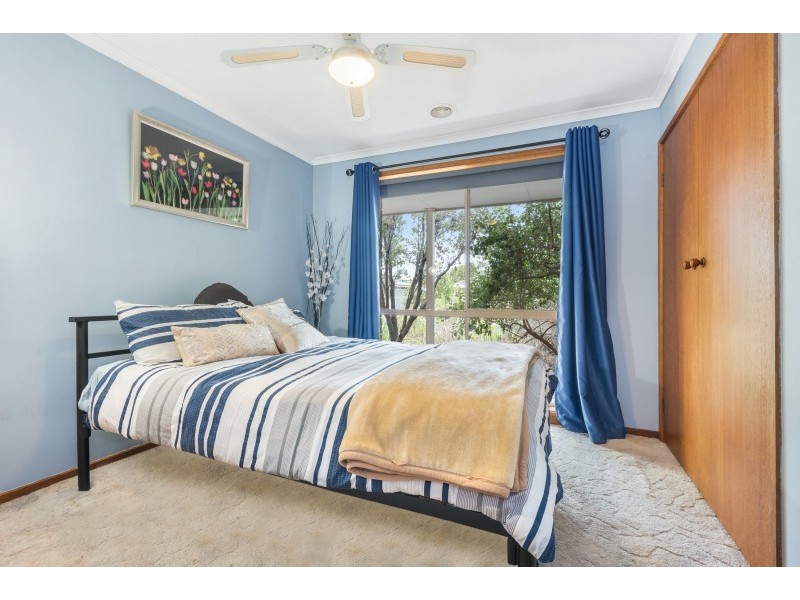 30 Richard Drive, Lara VIC 3212