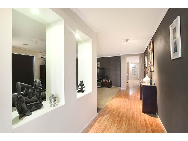 7 McCubbin Court, Corio VIC 3214