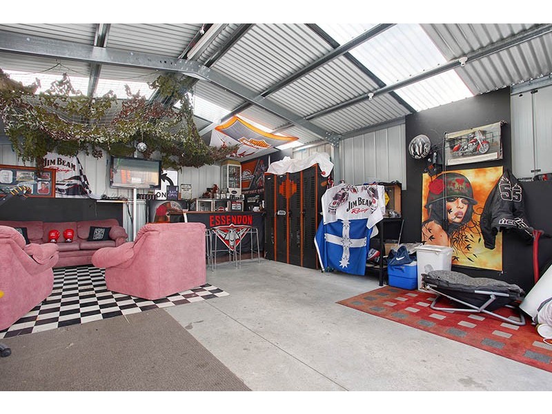 7 McCubbin Court, Corio VIC 3214