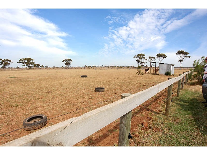 265 Narraburra Road, Little River VIC 3211