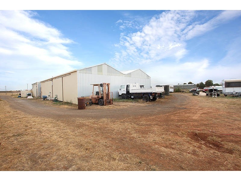 265 Narraburra Road, Little River VIC 3211