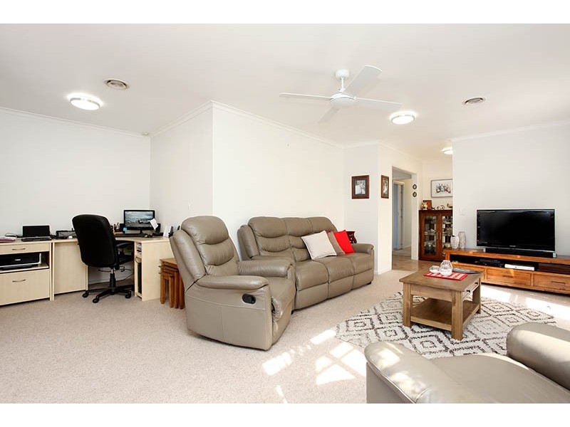 16 Howitt Ave, Corio VIC 3214