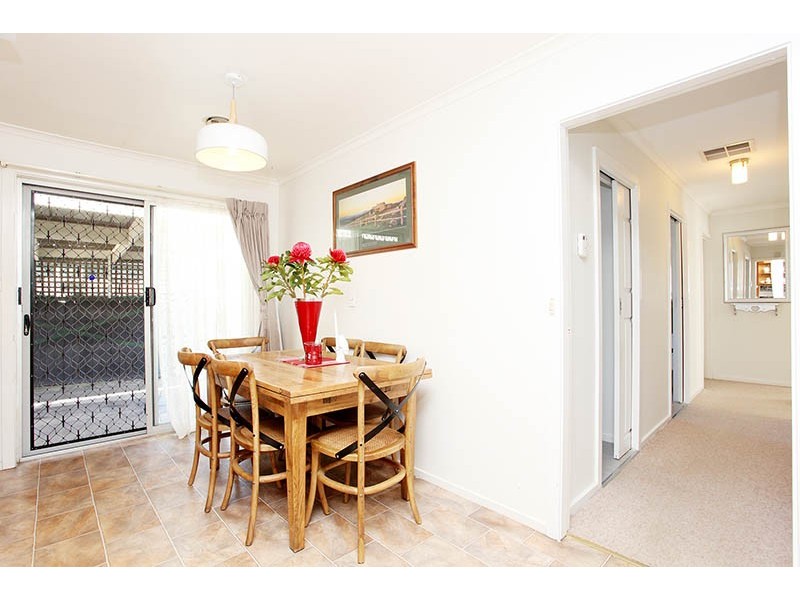 16 Howitt Ave, Corio VIC 3214