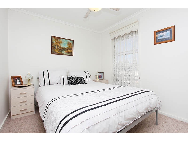 16 Howitt Ave, Corio VIC 3214