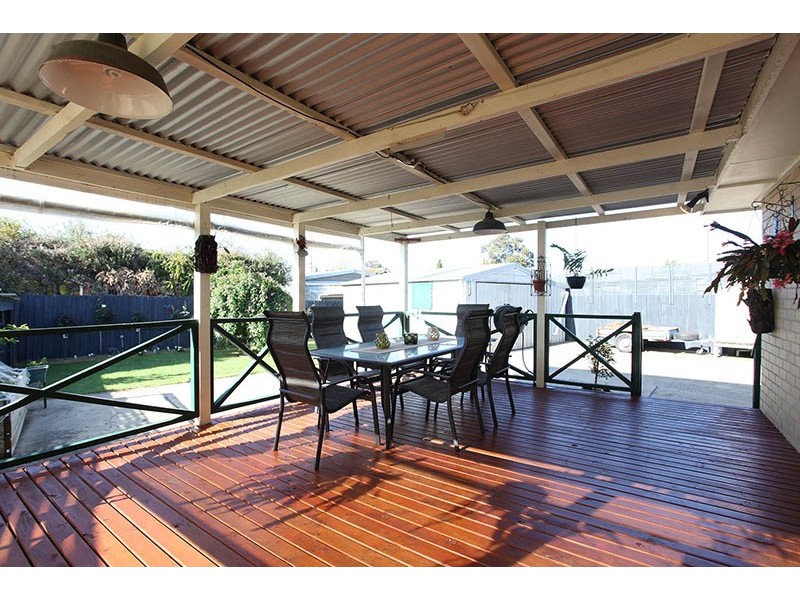 16 Howitt Ave, Corio VIC 3214