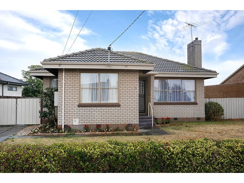 11 Canadian Parade, Corio VIC 3214