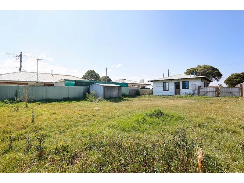 11 Alkira Avenue, Norlane VIC 3214