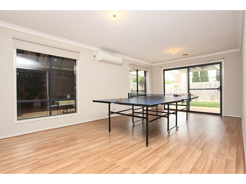 2 Sterling Mews, Tarneit VIC 3029