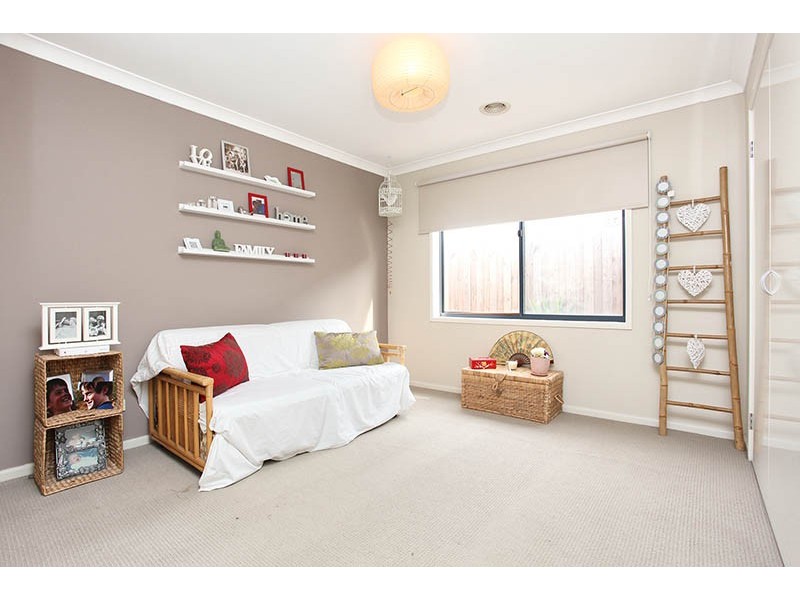 2 Sterling Mews, Tarneit VIC 3029