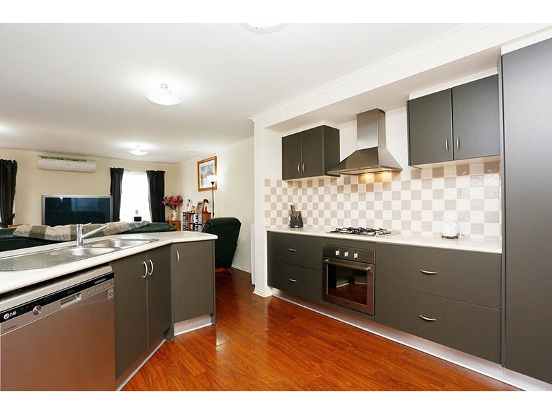 88 Blackbird Circuit, Lara VIC 3212