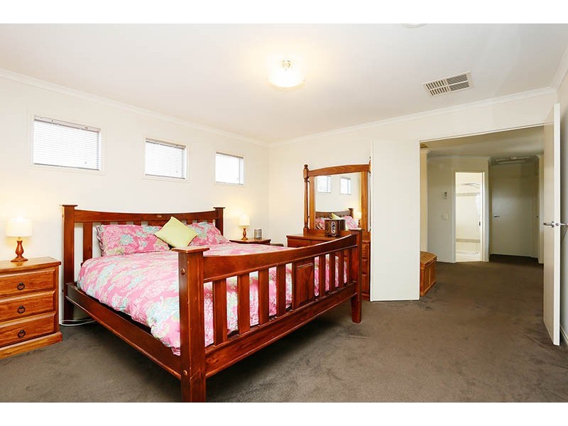 88 Blackbird Circuit, Lara VIC 3212