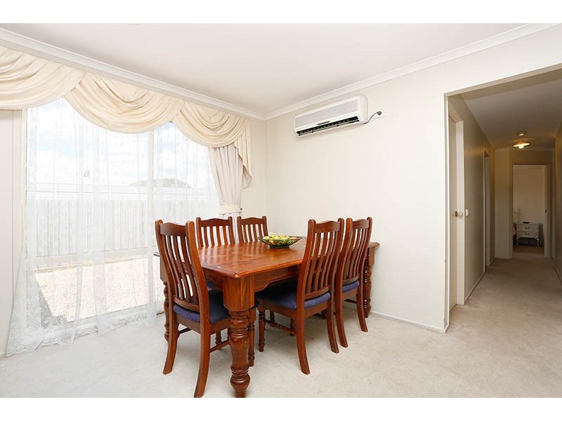 41 Greenleaf Drive, Lara VIC 3212