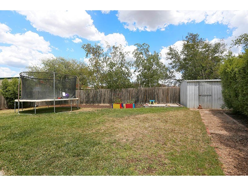 41 Greenleaf Drive, Lara VIC 3212