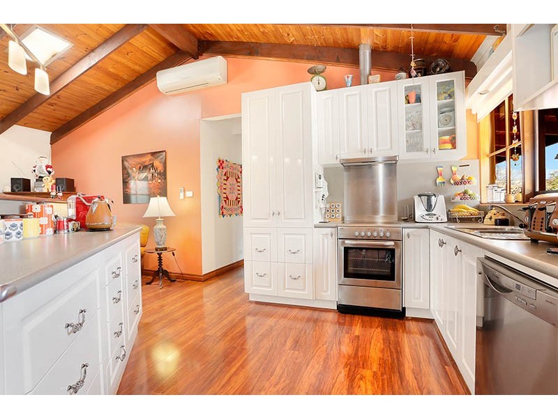 20 Houston Road, Lara VIC 3212