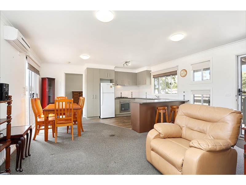 20 Houston Road, Lara VIC 3212