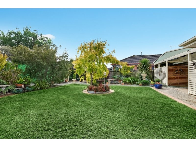 4 Michelle Court, Lara VIC 3212