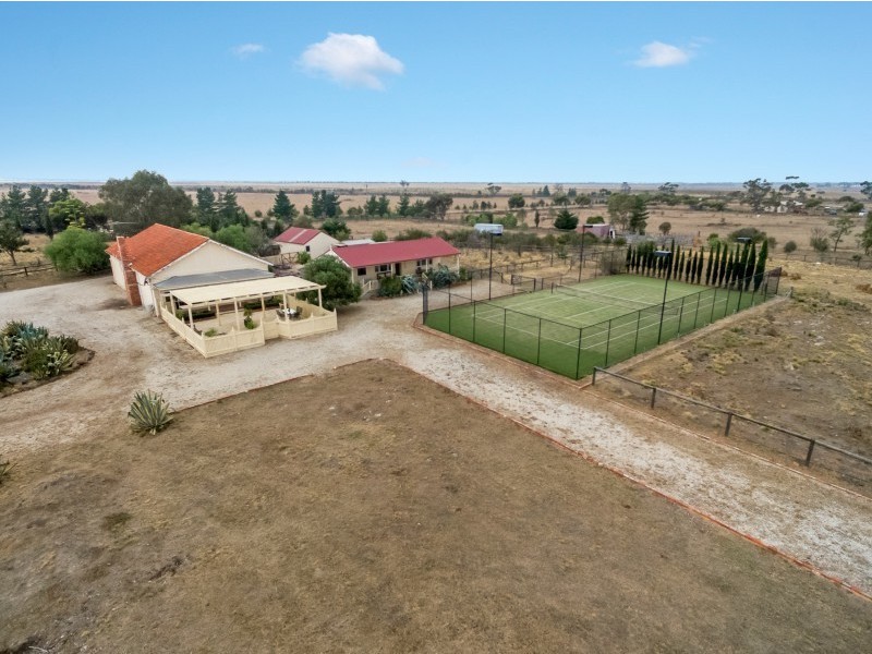 37 Newtons Road, Little River VIC 3211