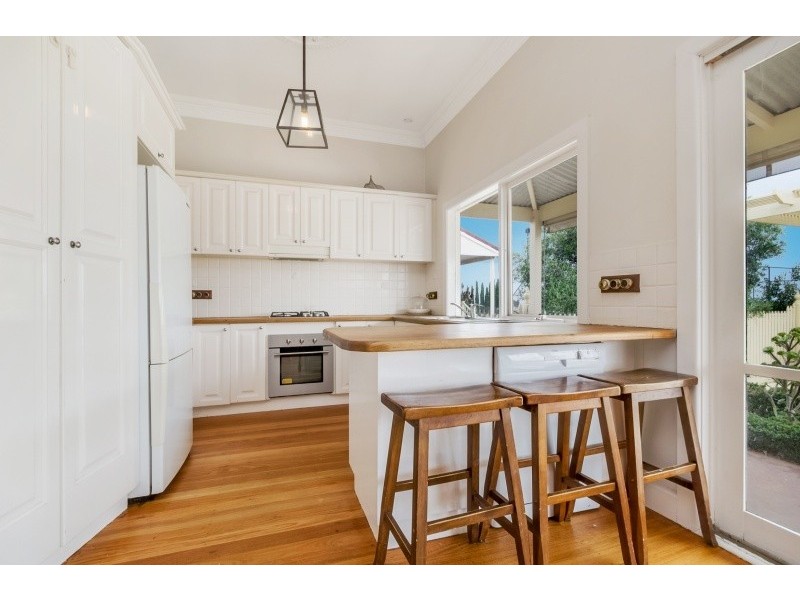 37 Newtons Road, Little River VIC 3211