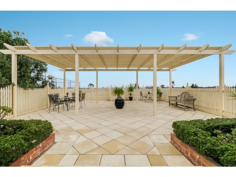 37 Newtons Road, Little River VIC 3211