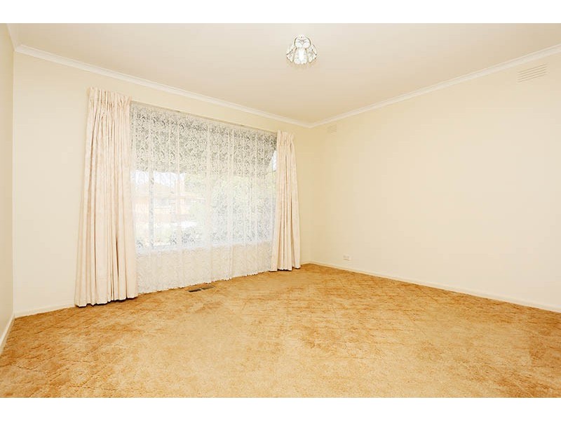 12 Rosemary Avenue, Corio VIC 3214