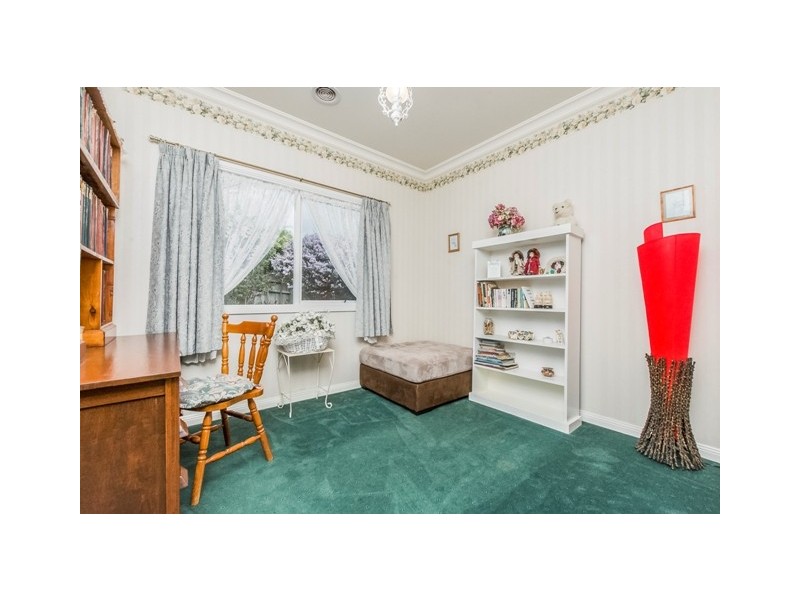 7 Sherman Court, Lovely Banks VIC 3221