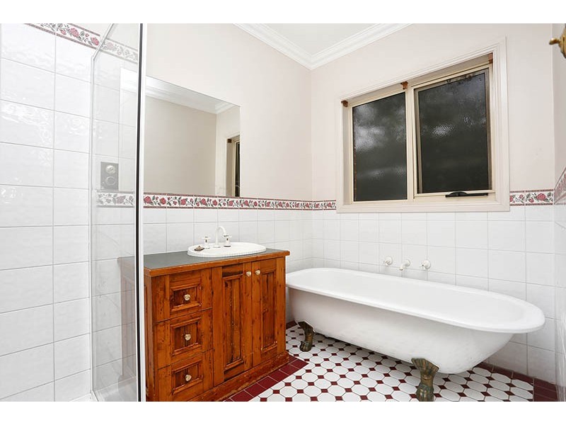 3 Wisteria Court, Lara VIC 3212