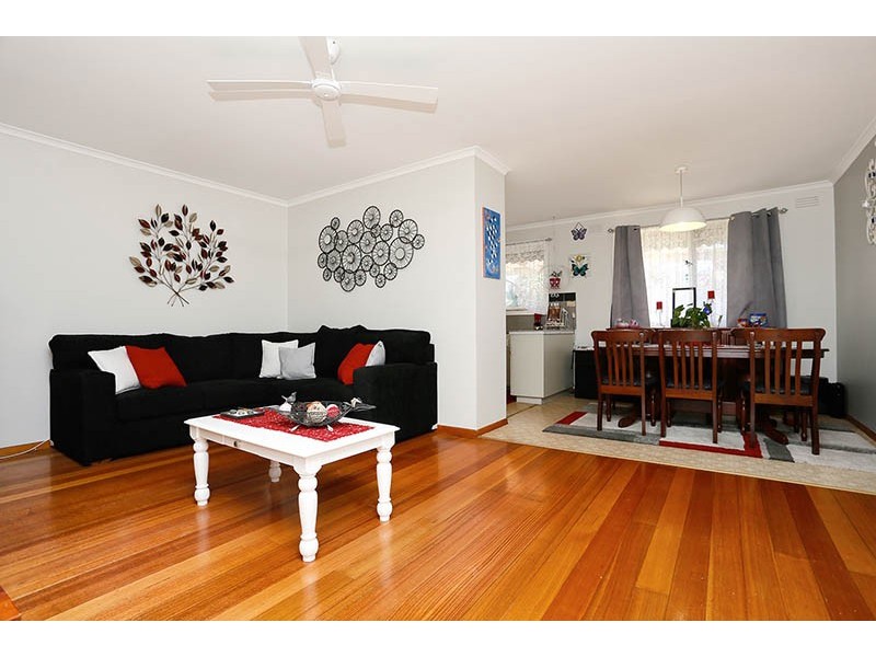 84 Wolseley Grove, Bell Post Hill VIC 3215