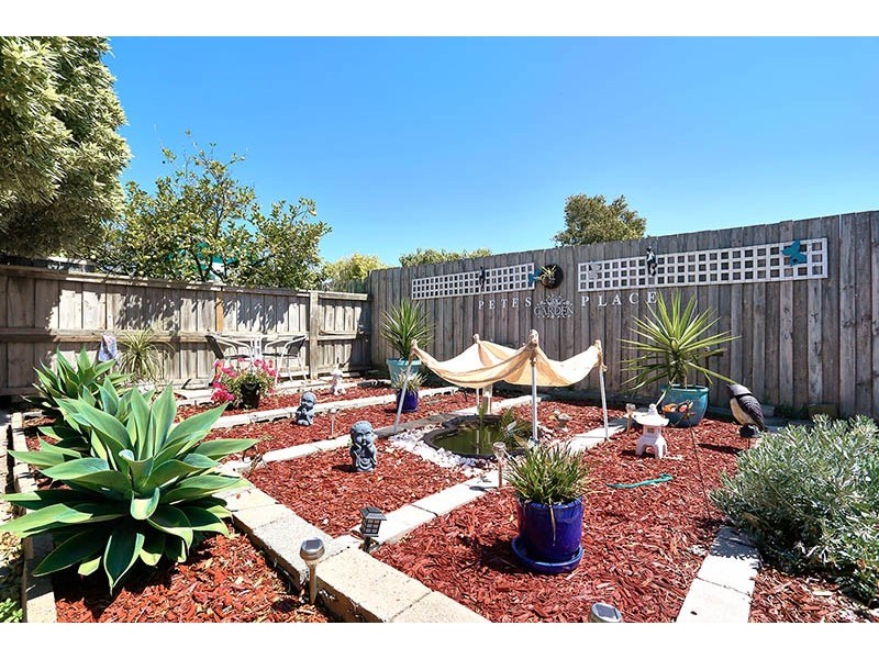 84 Wolseley Grove, Bell Post Hill VIC 3215