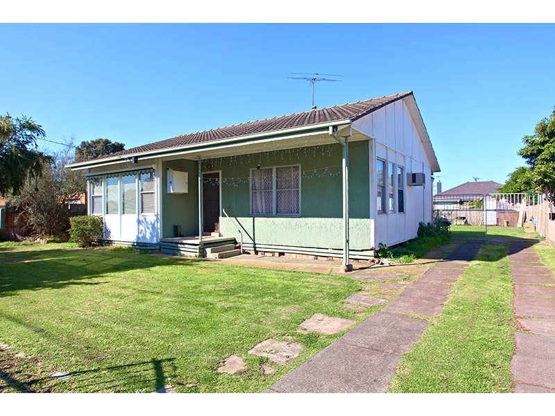 14 Nevada Avenue, Corio VIC 3214