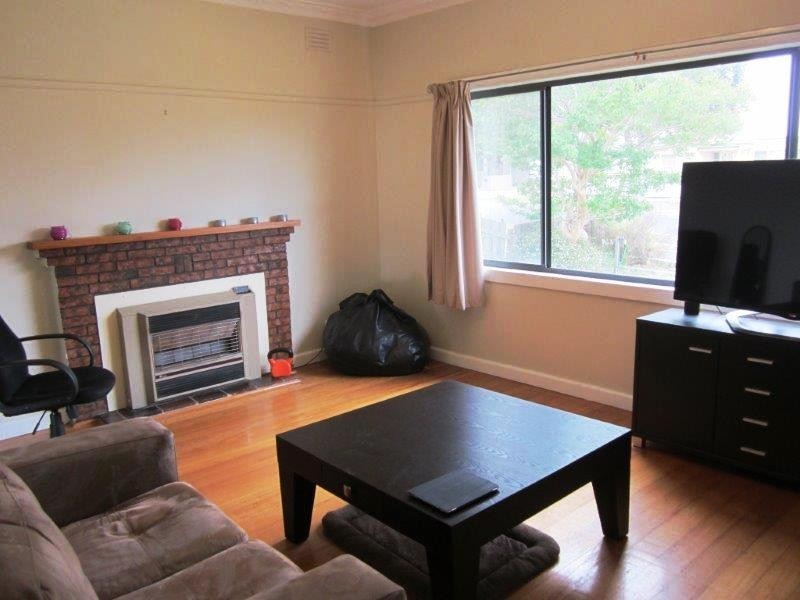 21 Drysdale Avenue, Hamlyn Heights VIC 3215