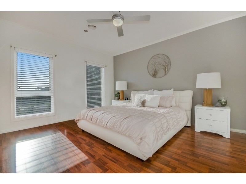 10 River Park Court, Werribee VIC 3030