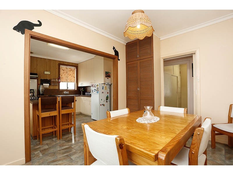 106 Robin Ave, Norlane VIC 3214