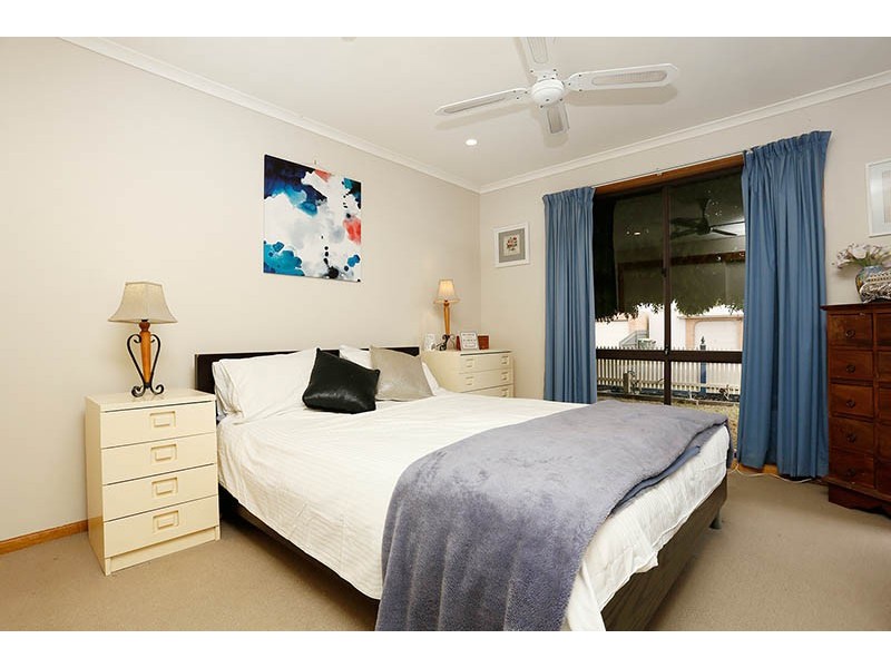 10 Richard Drive, Lara VIC 3212