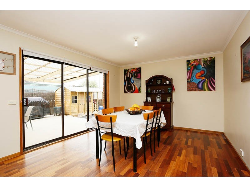 10 Richard Drive, Lara VIC 3212