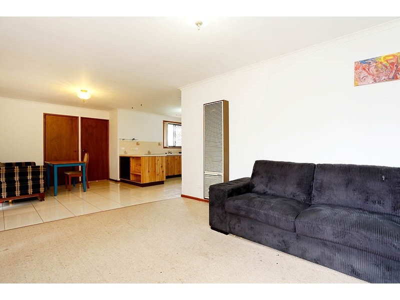 2/15 Jania Street, Lara VIC 3212