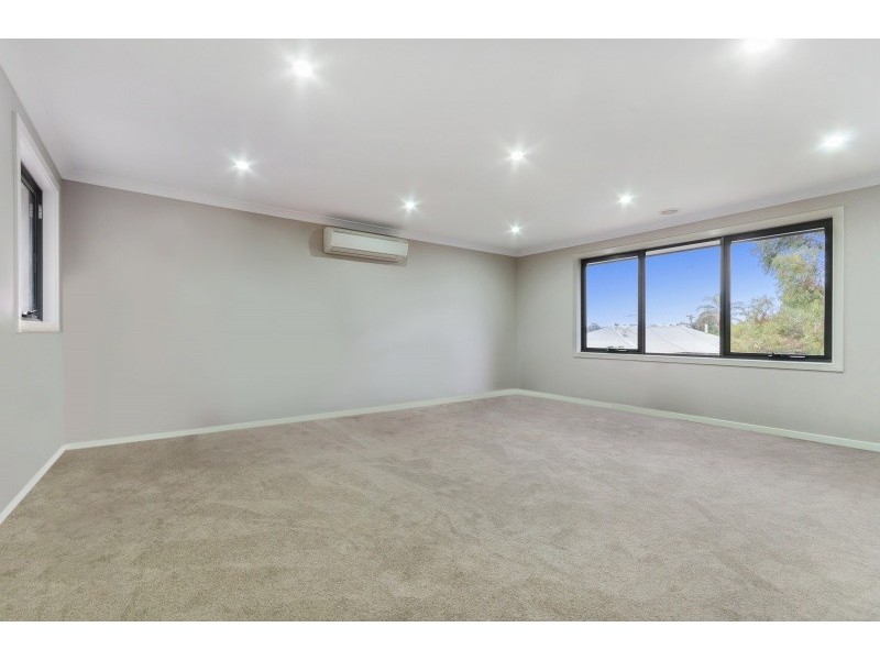 195 Werribee Street North, Werribee VIC 3030